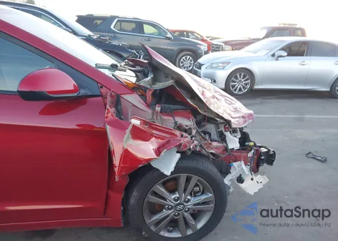 2017 Hyundai Elantra Value Edition z USA, uszkodzony, nr VIN KMHD84LFXHU337406